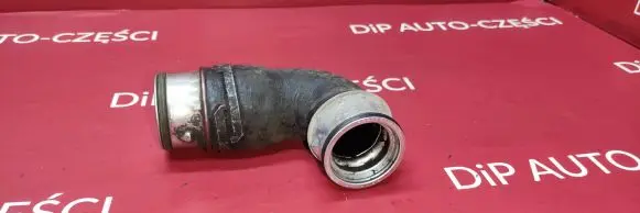 Volkswagen Golf V Intercooler hose/pipe 038131111A