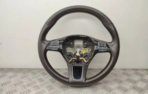 Volkswagen Touareg II Steering wheel 7P6419091
