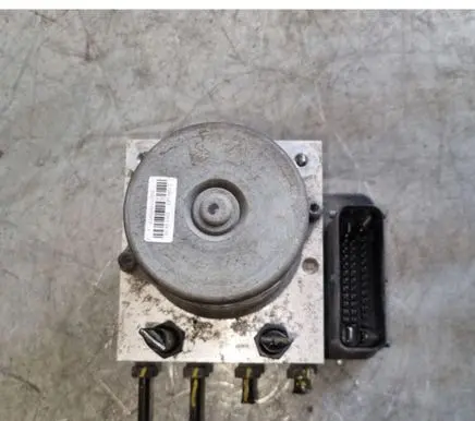 Hyundai ix35 ABS Pump 589202Y300