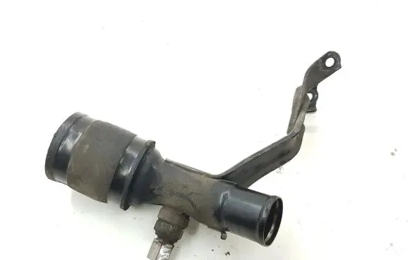 Toyota Auris E180 Intercooler hose/pipe