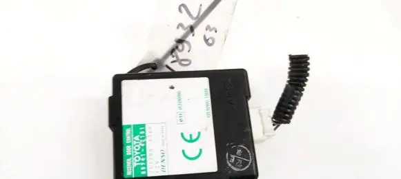 Toyota RAV 4 (XA20) Door control unit/module 8974142151 89741-42151