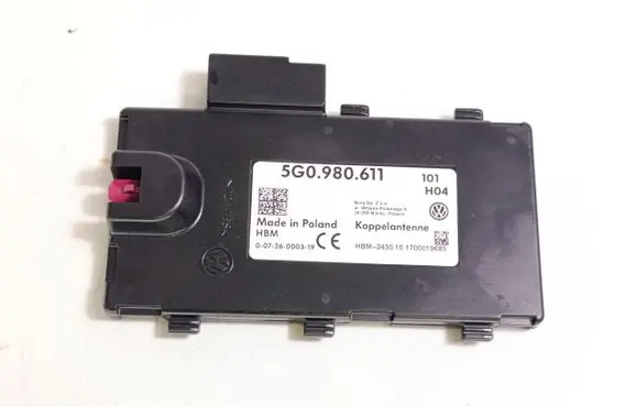 Volkswagen PASSAT B8 Wireless charging module 5G0980611