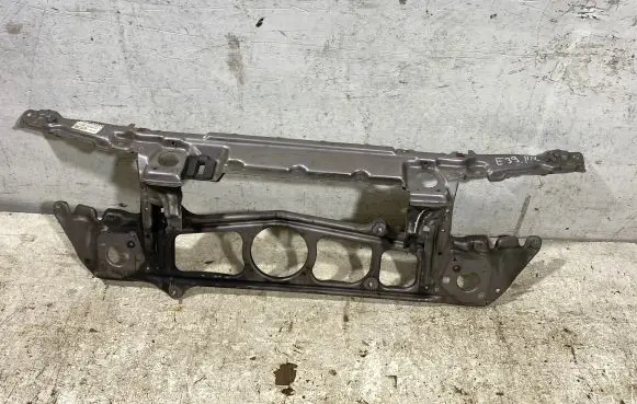 BMW 5 E39 Radiator support slam panel