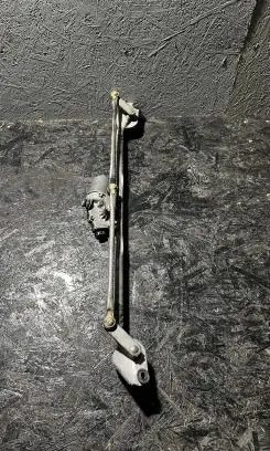 Dodge Challenger Front wiper linkage and motor 05028756AB 70113