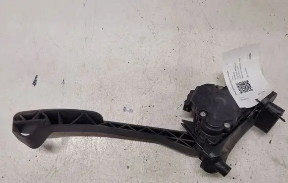 Volvo S80 Accelerator throttle pedal 9496822