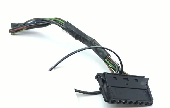 Mercedes-Benz CLK A209 C209 Tail light bulb cover holder 0435456628