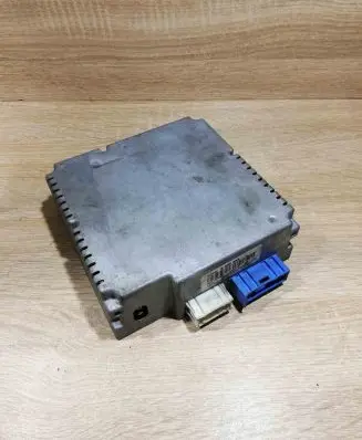 BMW 7 E65 E66 Video control module 6933866