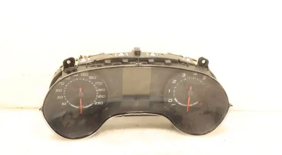 Fiat Tipo Clock 
