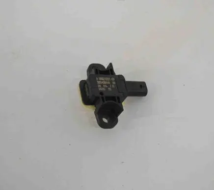 Mercedes-Benz GL X166 Airbag deployment crash/impact sensor A1668210351