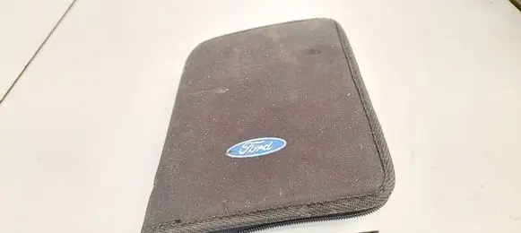 Ford Focus Owners service history hand book