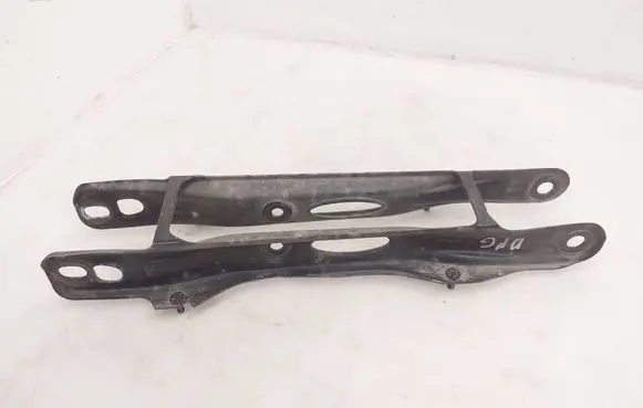 Rear control arm
