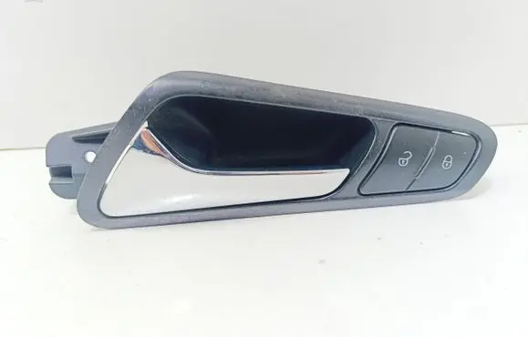 Volkswagen PASSAT B6 Front door interior handle 3C1837113