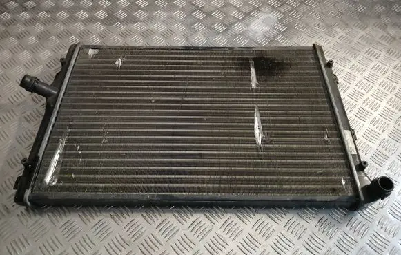 Seat Altea Coolant radiator 0011306 65281A
