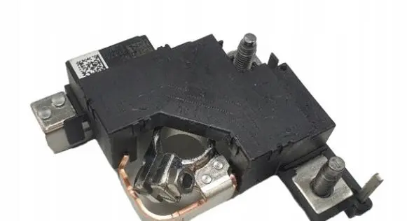Mercedes-Benz C W205 Positive cable (battery) A2469068601