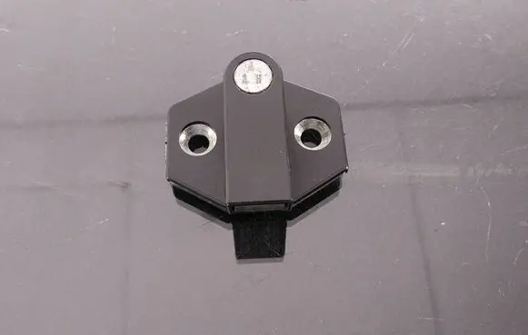 BMW 5 E39 Front door lock loop/hook striker 8176350