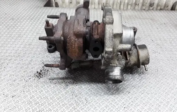 Audi A2 Turbo 045145701