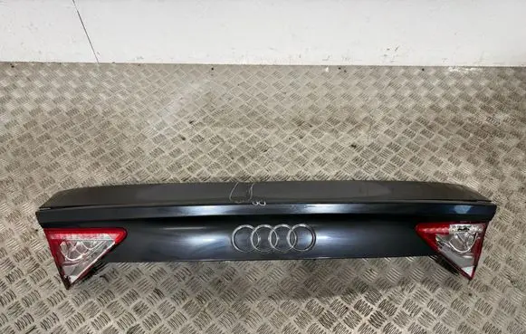 Tailgate/trunk spoiler