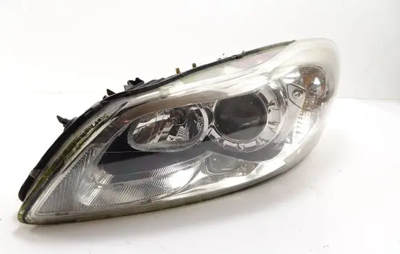 Volvo C30 Headlight/headlamp 31214805 0301255601 LE08C6184