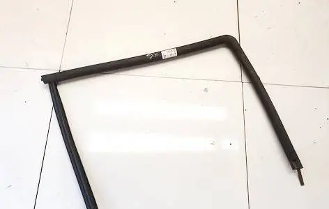 Peugeot 406 Rubber seal rear door 07h36 0681322