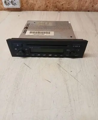 Audi A3 S3 8P Radio/CD/DVD/GPS head unit 8P0035186