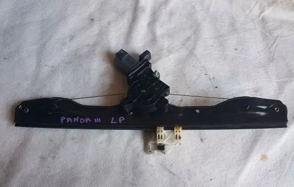 Fiat Panda III Front door window regulator with motor