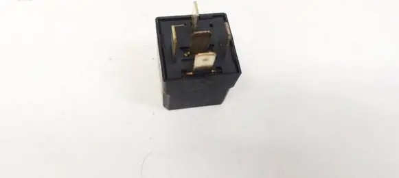 Chrysler 300 - 300C Other relay 04727370AA