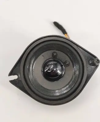 Audi A8 S8 D3 4E Panel speaker 4E0035411Q 373101002 280370002