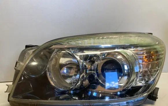 Toyota RAV 4 (XA30) Headlight/headlamp