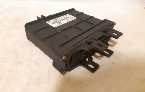 Volkswagen Golf IV Gearbox control unit/module 01M927733HM 5DG00792313 PS010414