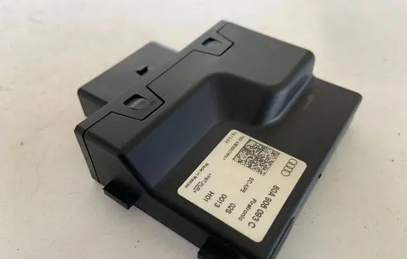 Audi Q5 SQ5 Fuel injection pump control unit/module 80A906093C