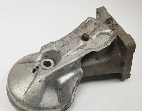 Mercedes-Benz E W124 Engine mount bracket A6032236204
