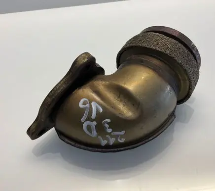 Mercedes-Benz E W211 Muffler pipe connector clamp 