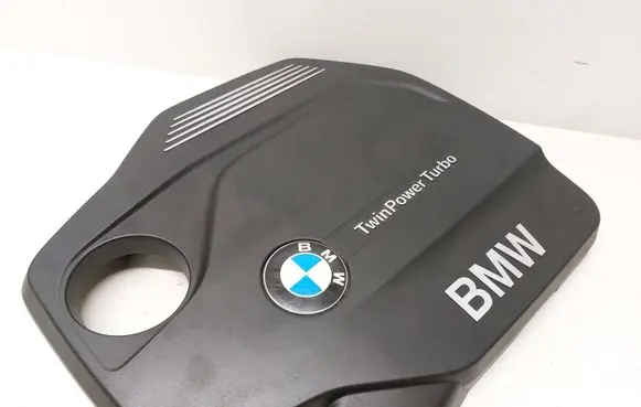 BMW 4 F32 F33 Engine cover (trim) 8514202 16208310