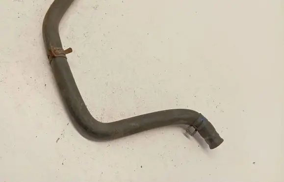 Volkswagen Transporter - Caravelle T4 Engine coolant pipe/hose 074121109A
