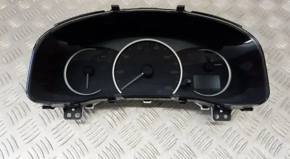 Lexus CT 200H Speedometer (instrument cluster) 8380076690