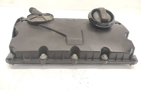 Volkswagen Golf IV Rocker cam cover 038103475N