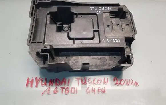 Hyundai Tucson IV NX4 Battery box tray 37150-N7000