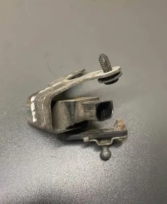 Opel Zafira A Headlight level adjustment motor 