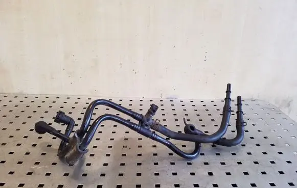 KIA Sorento Fuel line/pipe/hose 741710256
