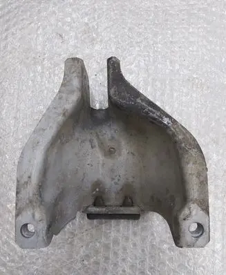 Audi A6 C7 Engine mounting bracket 4G0399060G