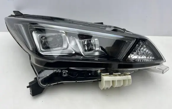 Nissan Leaf II (ZE1) Headlight/headlamp 26010