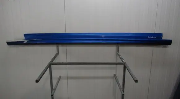 Front sill (body part)