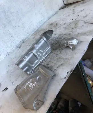 Infiniti Q50 Heat shield in engine bay A6511420120
