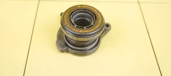 Volvo V60 Clutch slave cylinder 31258380 D5204T7