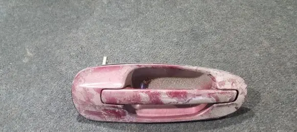Mitsubishi Sigma Front door exterior handle