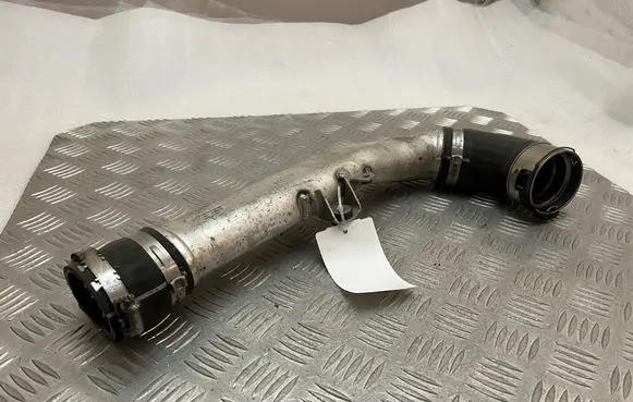 Mercedes-Benz GLC X253 C253 Intercooler hose/pipe A6510905337