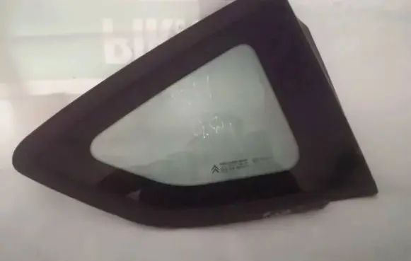 Citroen C5 Rear side window