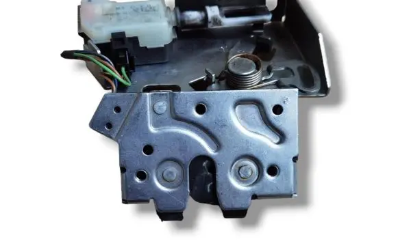 Tailgate/trunk/boot lock/catch/latch