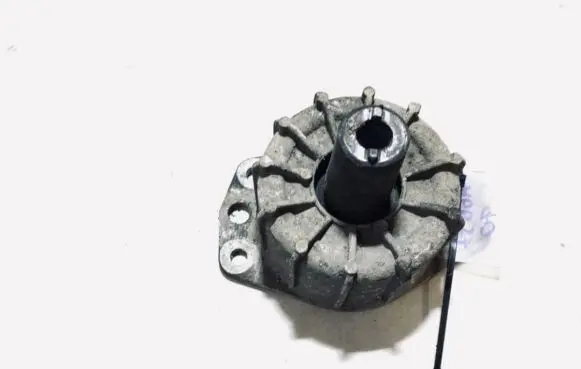 Alfa Romeo 147 Engine mount bracket