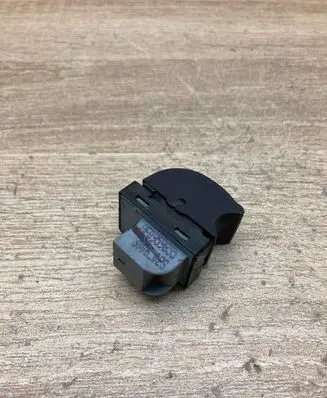 Audi A4 S4 B7 8E 8H Electric window control switch 8E0959855 3006023